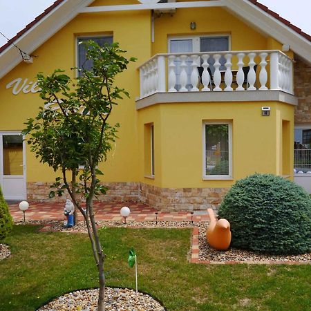 Apartments In Alsopahok/Balaton 27597 Экстерьер фото